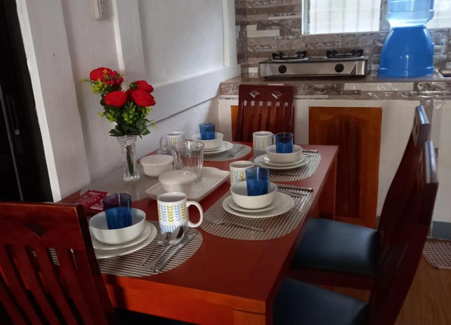 Hill View Home Stay Panglao Tatil Evi